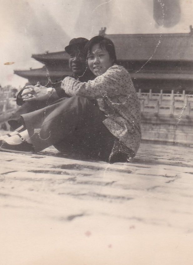 妈妈和姥爷 在北京故宫